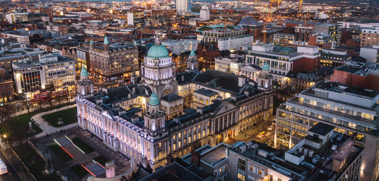 Belfast City Hall and surrounding streets at dusk