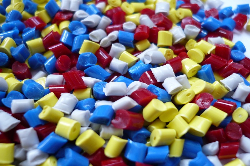 Plastic polymers